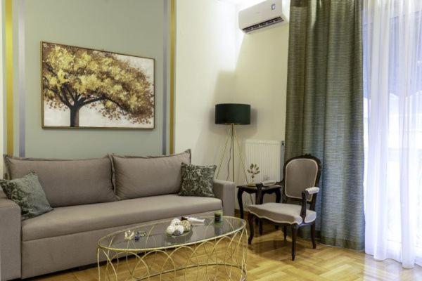 G102 Κεντρικό Πολυτελές Διαμέρισμα Apartment Volos Ngoại thất bức ảnh